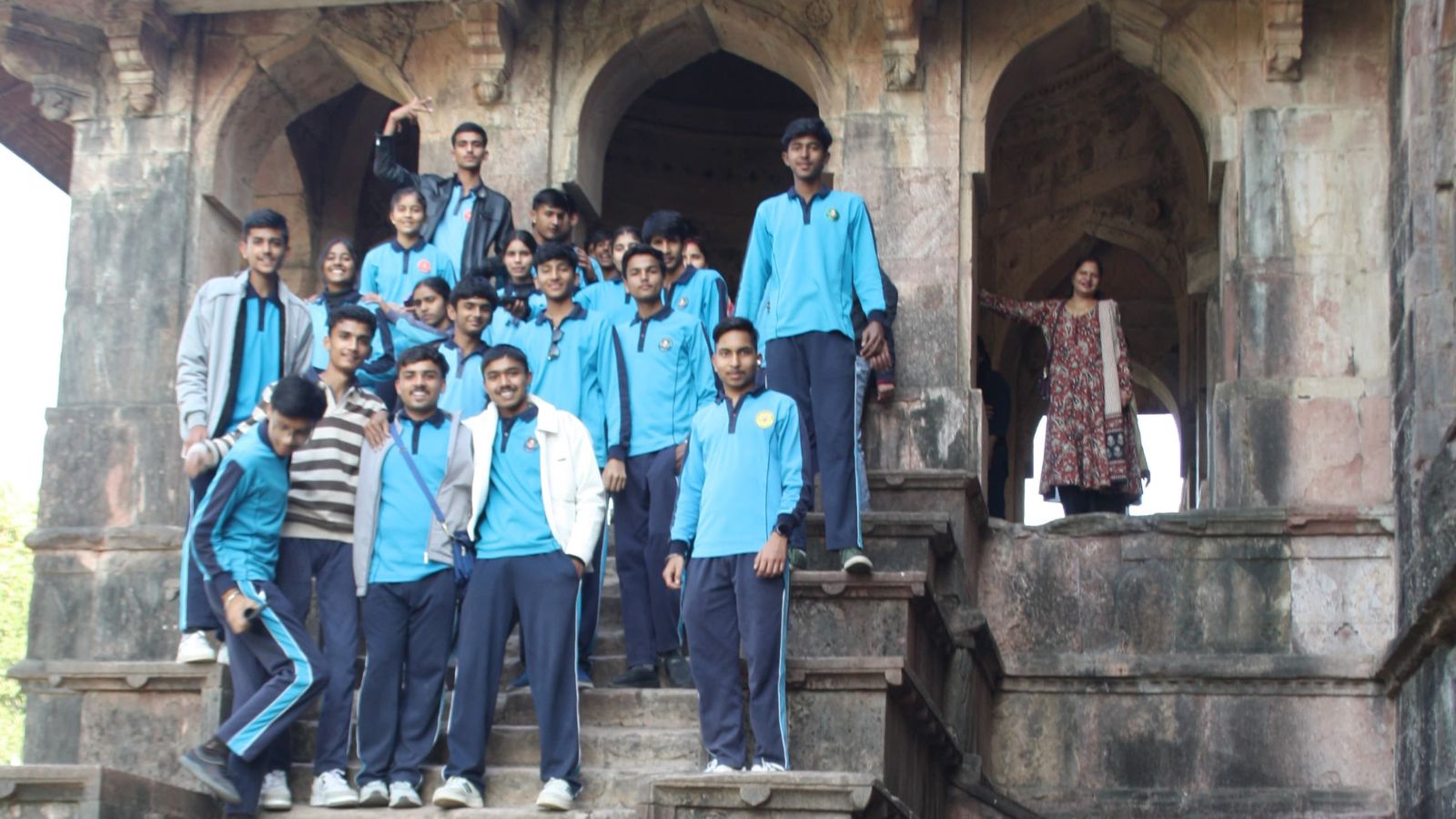 EduTrips - St. Antony_s Convent Higher Secondary School - Mandav - 4