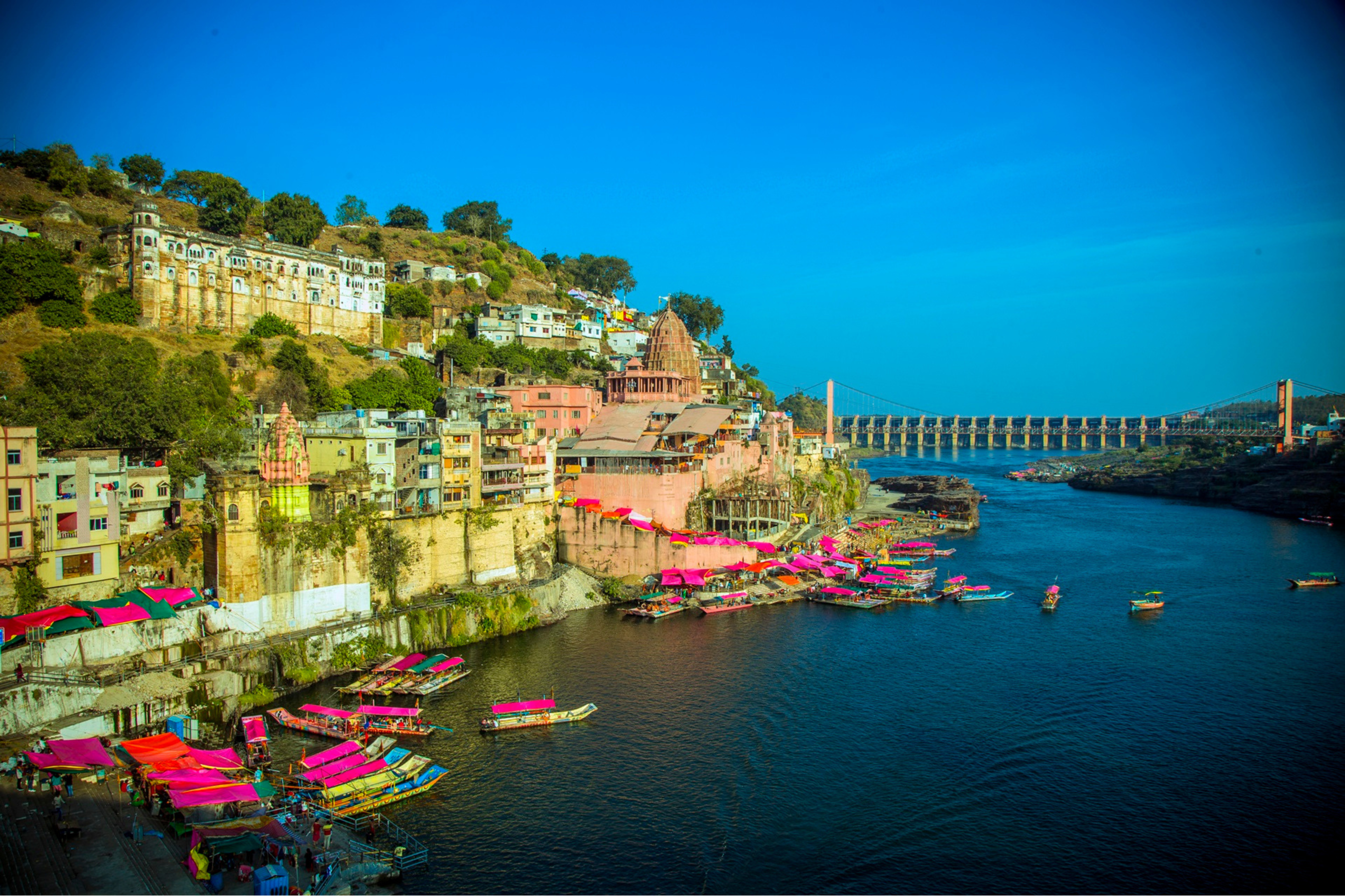 Omkareshwar Mandhata Island Madhya Pradesh - Neon7 Holidays